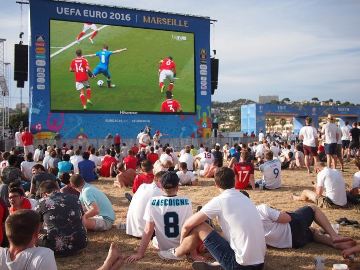 gazza jersey cannabis advocate