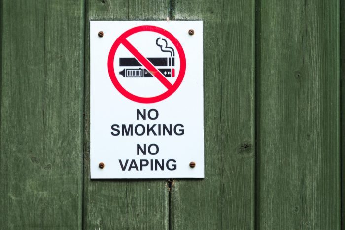 no smoking or vaping sign